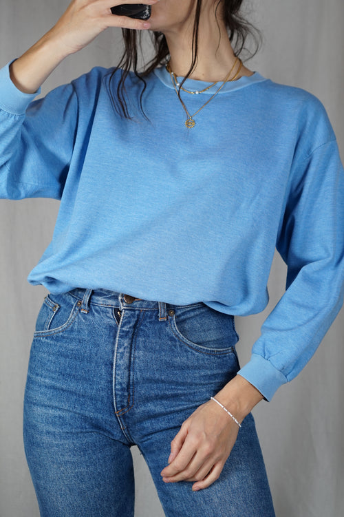 Magnifique Sweat Vintage bleu bébé - T. 36 à 40