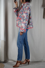 La Veste Fleurie Oversize - T. 40 à 46 - 1m70 minimum recommandé