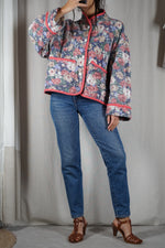 La Veste Fleurie Oversize - T. 40 à 46 - 1m70 minimum recommandé