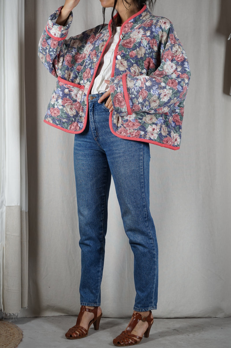 La Veste Fleurie Oversize - T. 40 à 46 - 1m70 minimum recommandé
