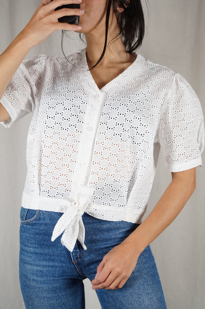 La Chemise blanche à nouer - Coton & Broderie Anglaise - Pièce unique faut le voir porté © - T. 40 & 42