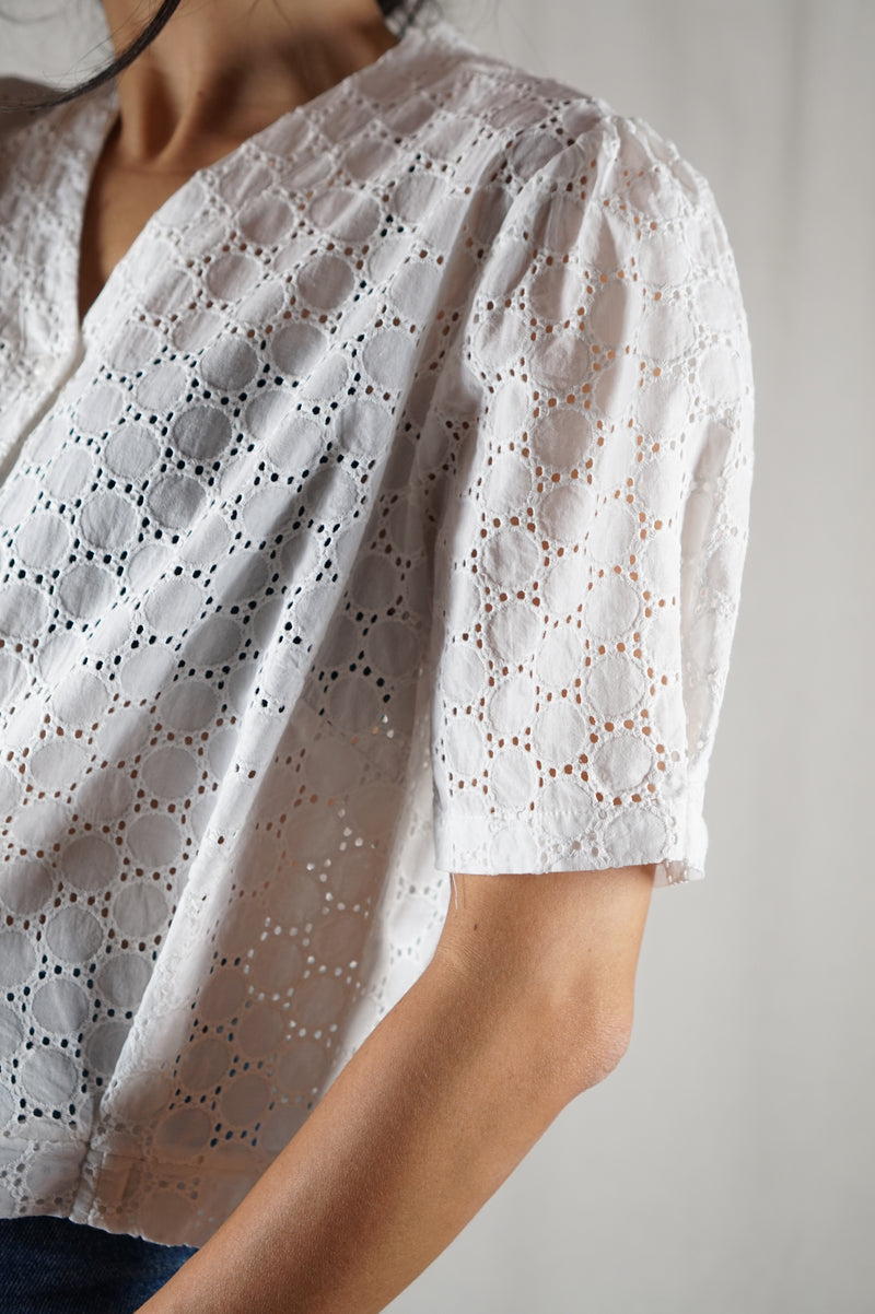 La Chemise blanche à nouer - Coton & Broderie Anglaise - Pièce unique faut le voir porté © - T. 40 & 42