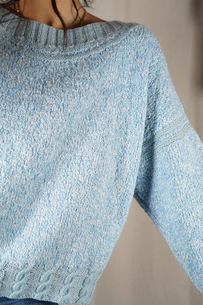 Superbe Pull Vintage bleu bébé tricoté main - T. 38 à 42