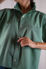 La Chemise Verte à Collerette - Coton & Polyetser - Pièce unique faut le voir porté © - T. 34 à 38