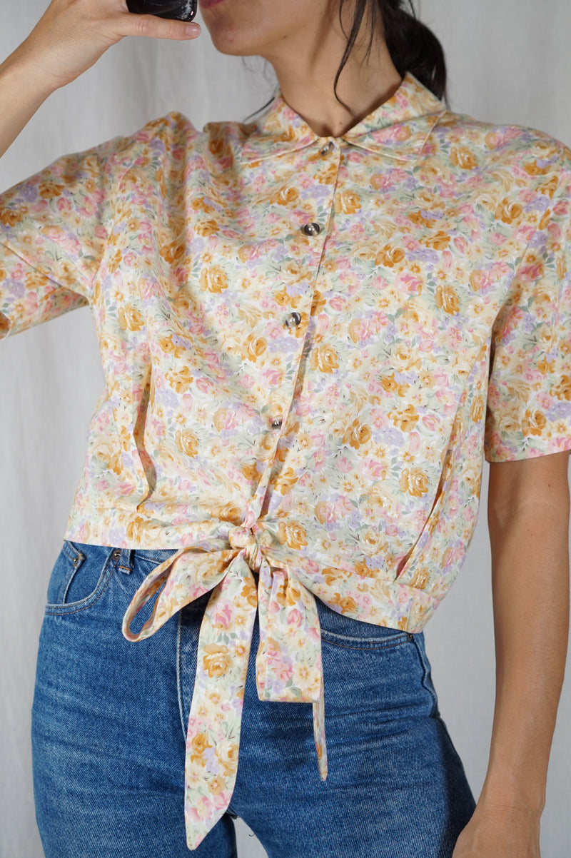 La Chemise Fleurie à nouer - Coton - Pièce unique faut le voir porté © - T. 36 & 38