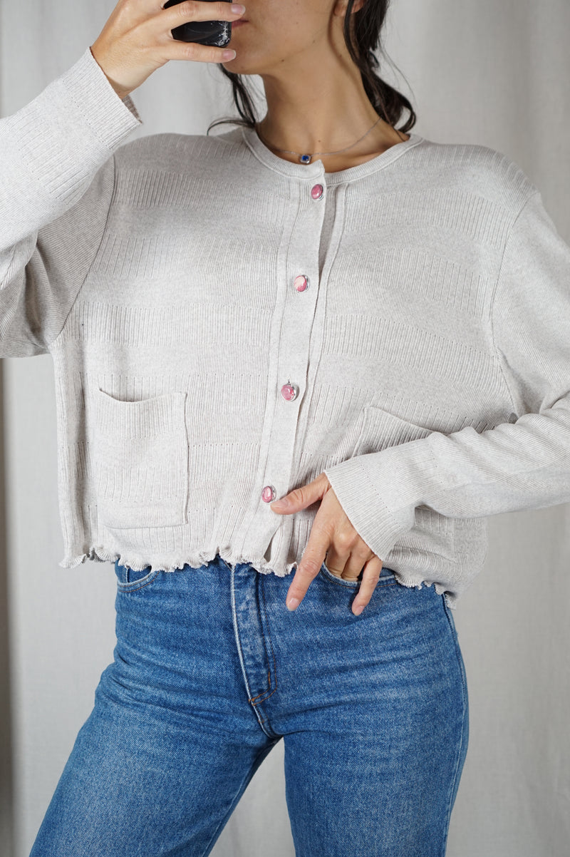 Cardigan Upcyclé couleur sable - Pièce Unique faut le voir porté - T. 42 & 44