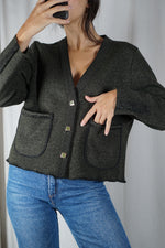 Cardigan Upcyclé couleur Vert forêt - Pièce Unique faut le voir porté - T. 36 à petit 40
