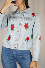 Superbe Veste en Jean brodée - T. 34 & 36