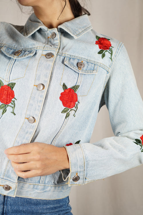 Superbe Veste en Jean brodée - T. 34 & 36