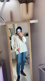 Magnifique Chemise Vintage crème voile - T. 44 à 48